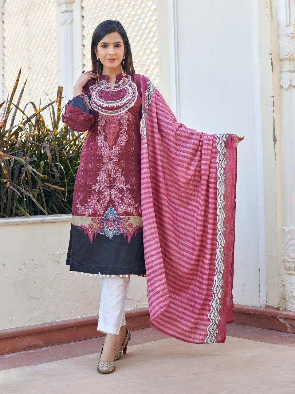 Pure Lawn Printed Women Unstitched latest suit Karachi Material - Stilento