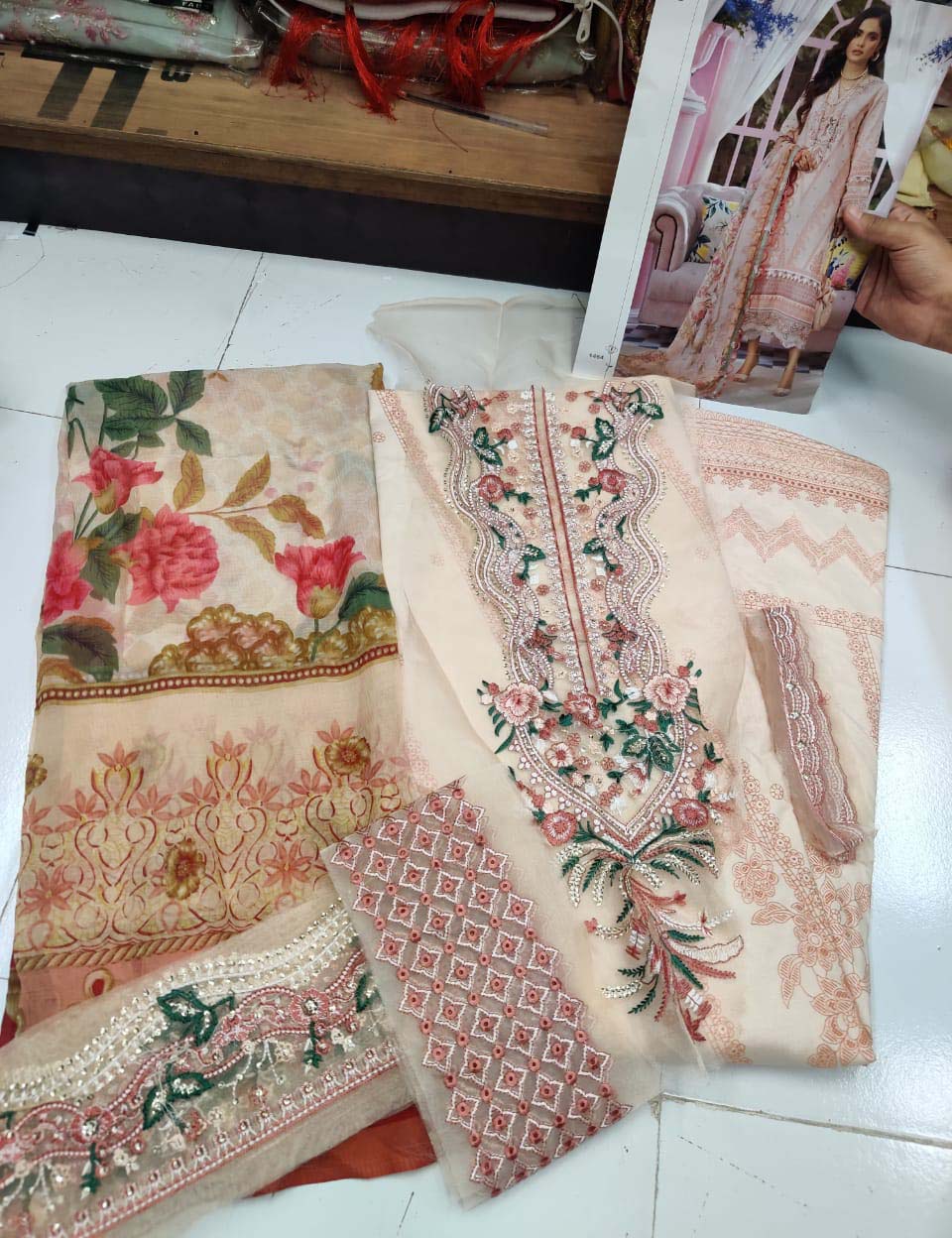 Unstitched Cotton Pakistani Style Suits Dress Material - Stilento