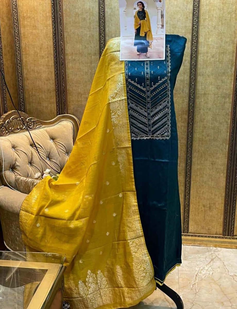 Women's Green Unstitched Cotton Salwar Suit Material Dupatta