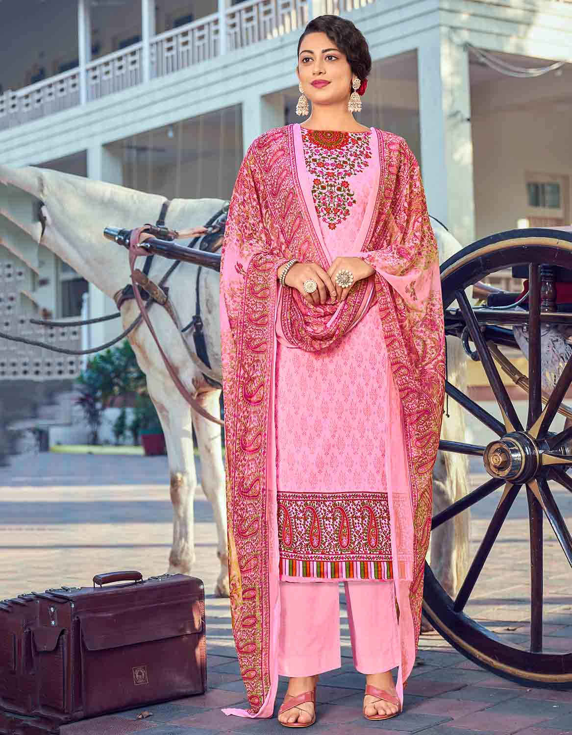 Daily Wear Unstitched Cotton Women Pink Suit Material