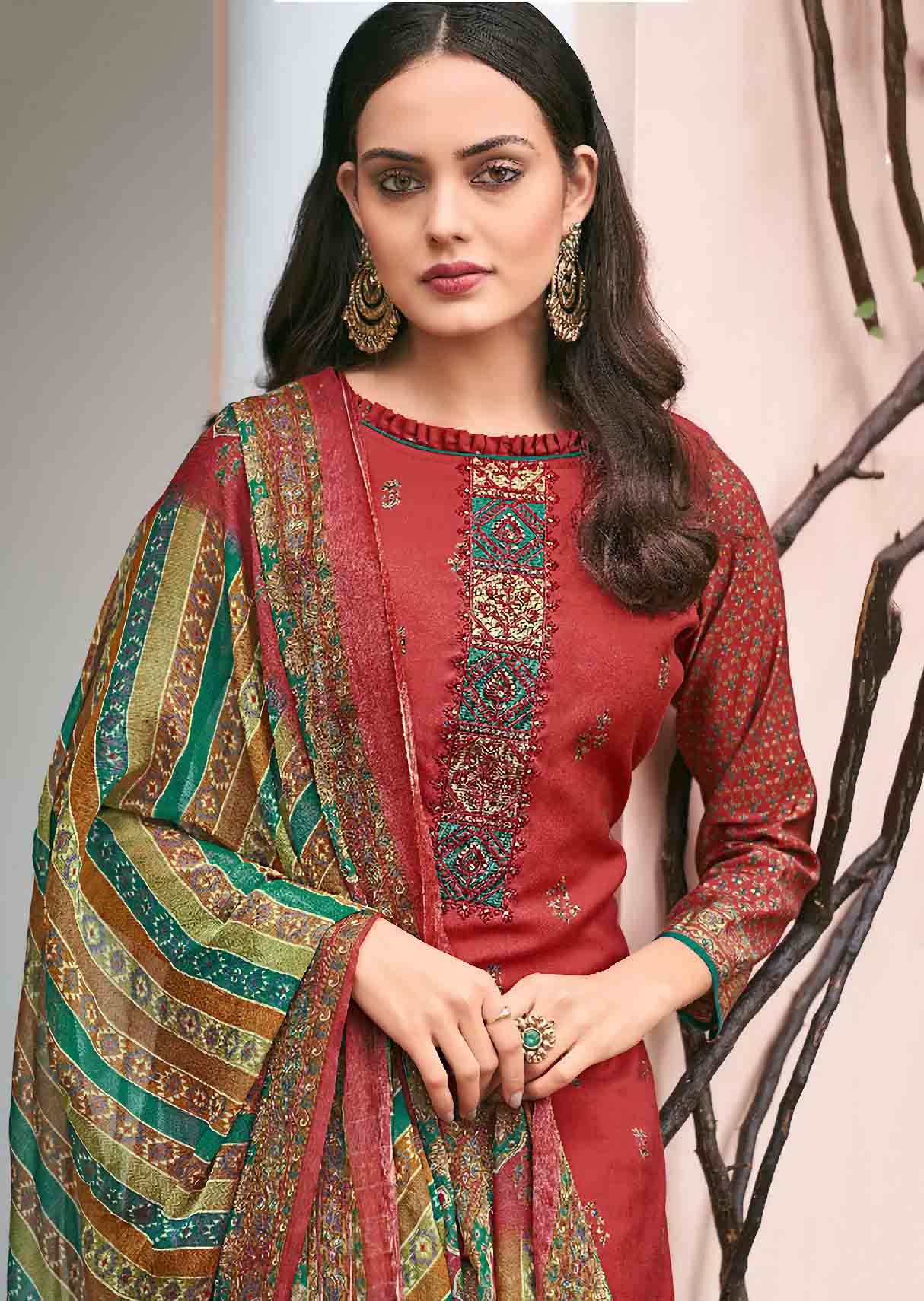 Party Wear Cotton Dress Material at Rs.750/Piece in surat offer by Thankar  India E commerce