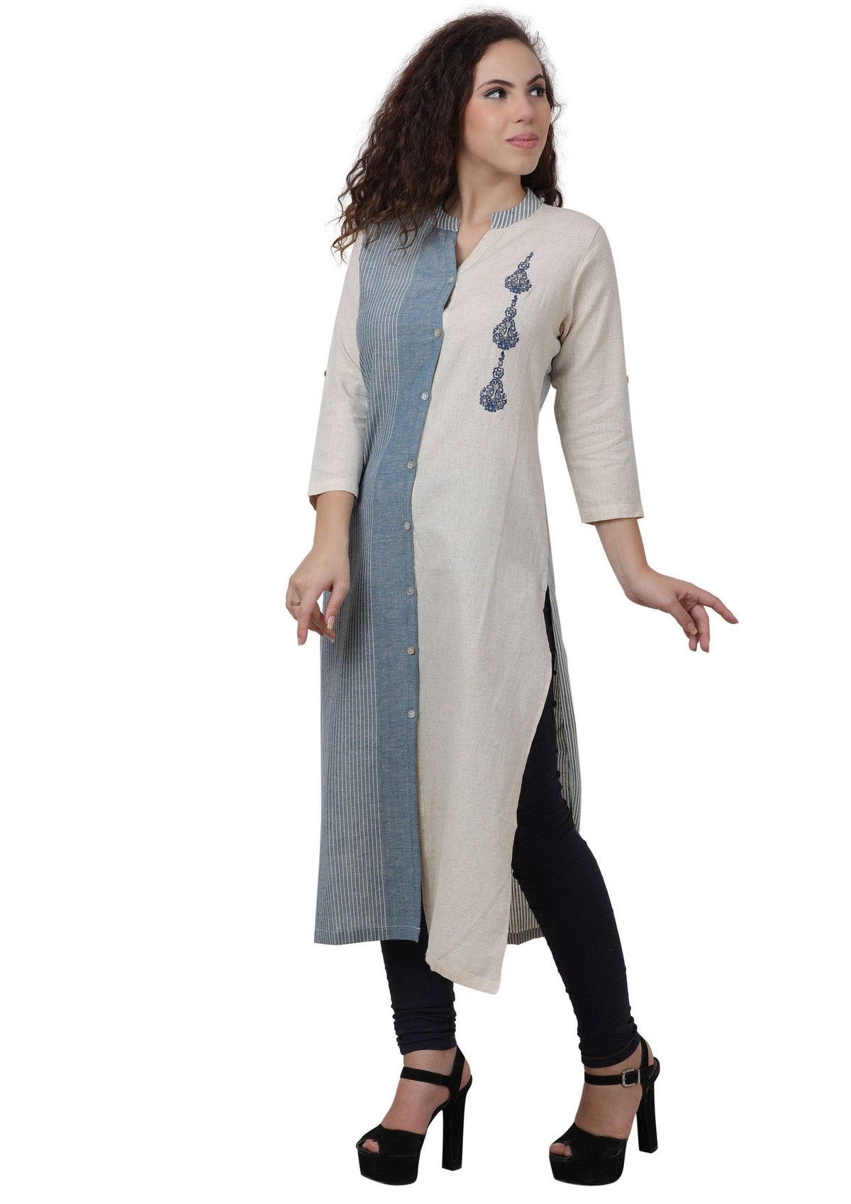 Women Printed Cotton Straight Kurta Cream