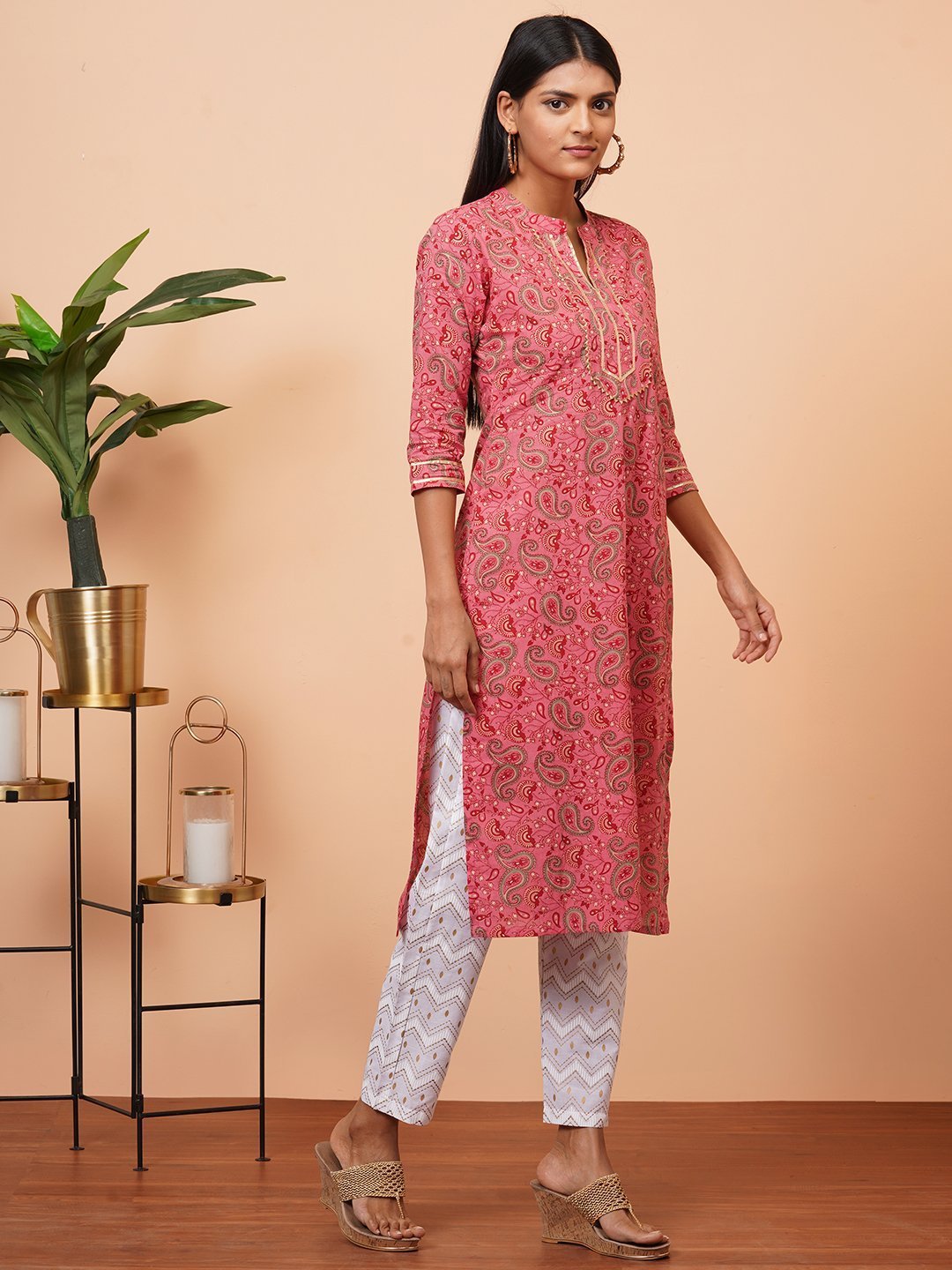 Women's Pink Printed Cotton kurta With Pant Set - Stilento