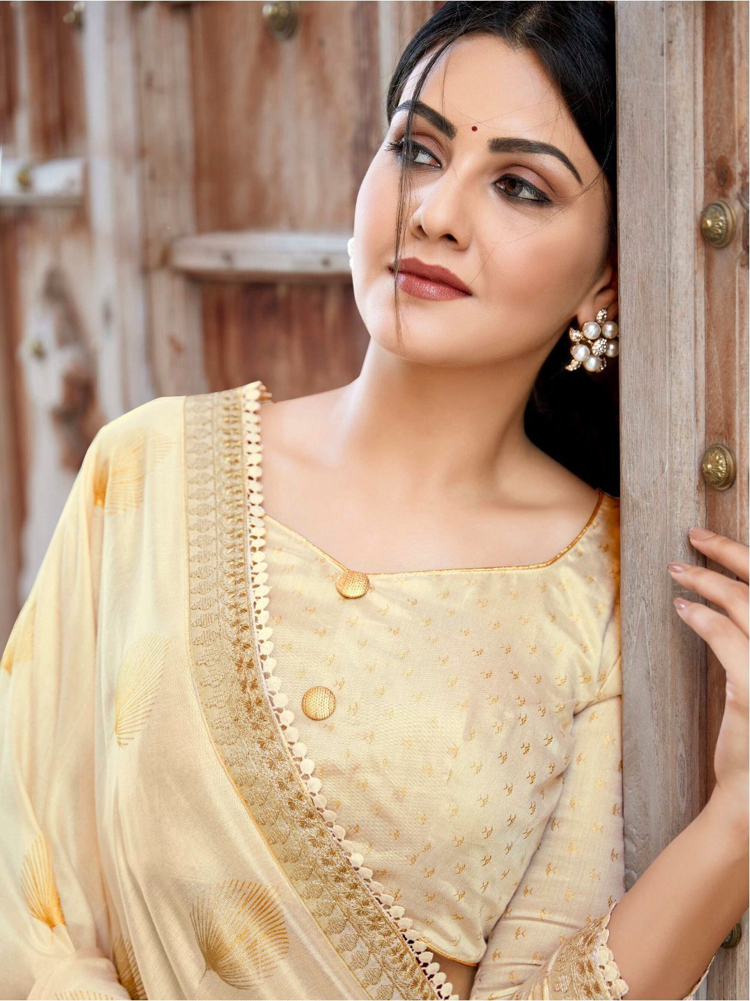 Pin by Purv on sarees | Kerala saree blouse designs, Full sleeves blouse  designs, Saree blouse designs